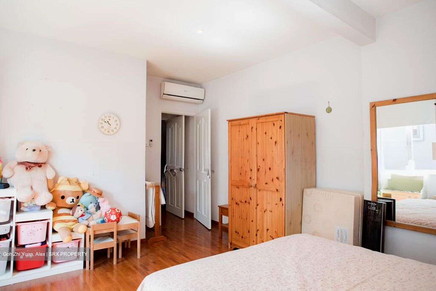 Wiltshire Road (D16), Semi-Detached #502109331